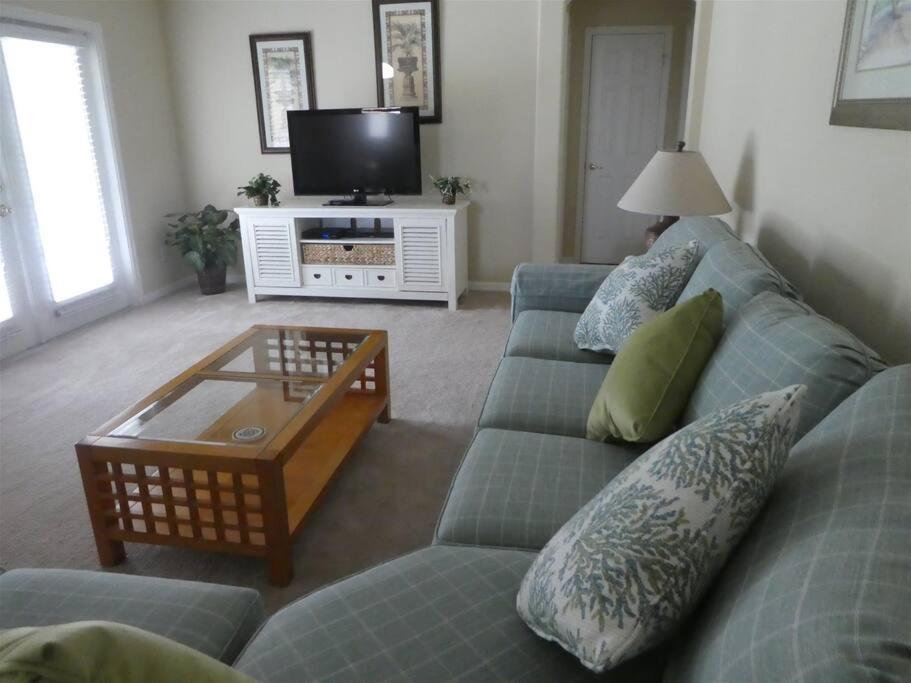 35 - Fabulous 4 Bedroom With South Facing Pool * Orlando