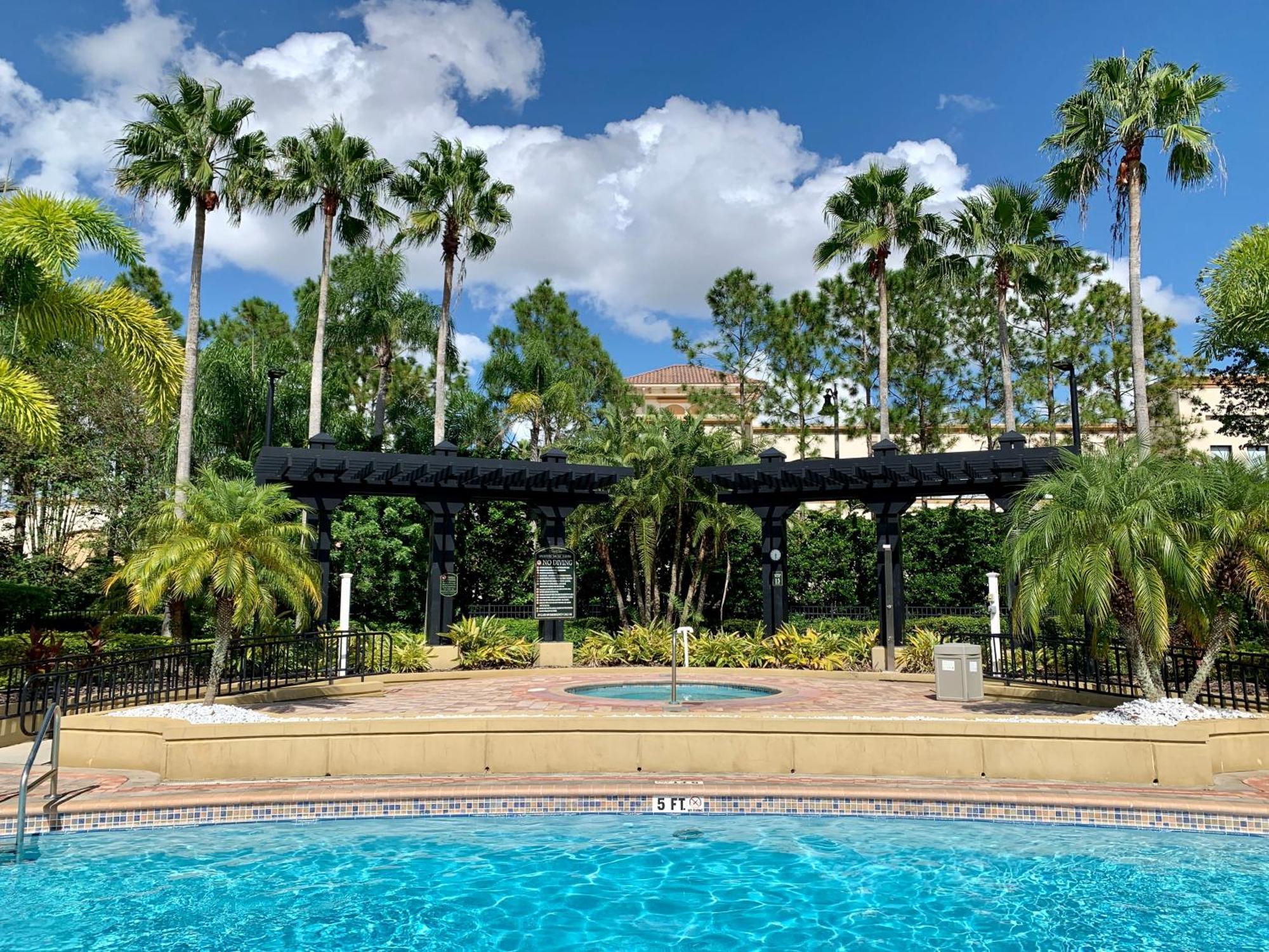 Holiday home Pool*top Floor*forest Views*balcony*vistacay *