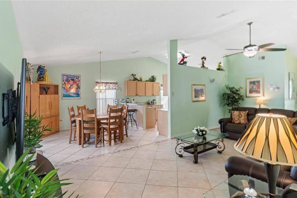 1589 Charming New 4bd In The Heart Of Kissimmee Holiday home *