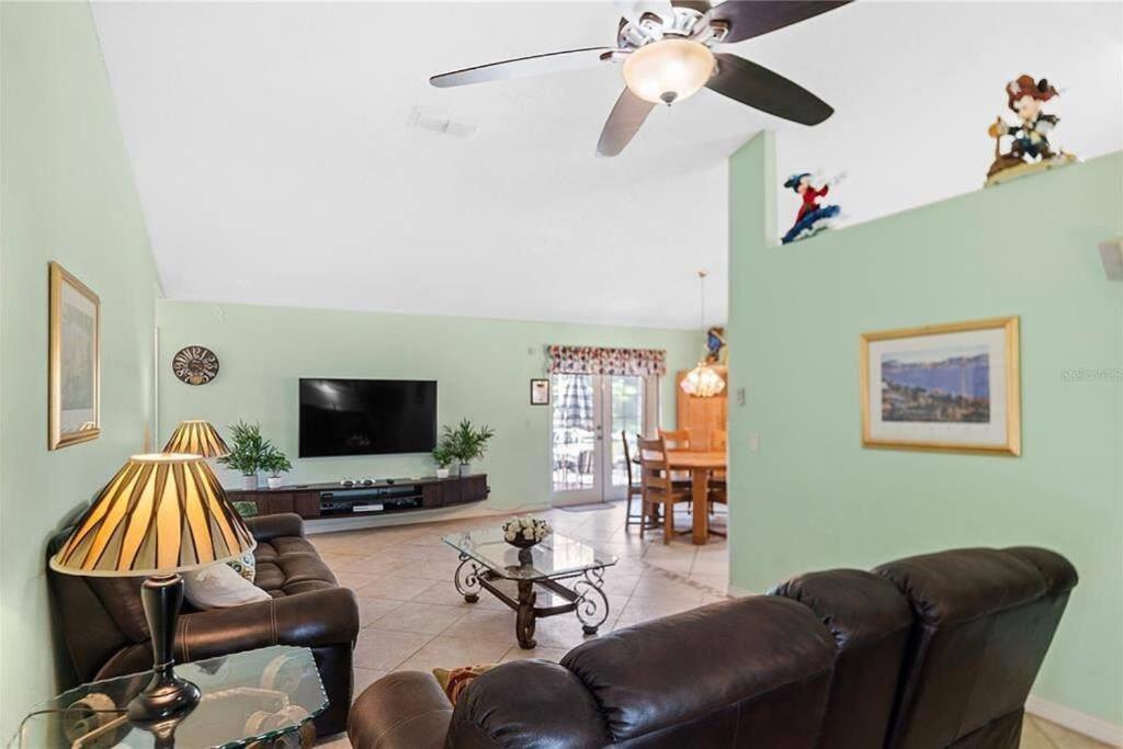 1589 Charming New 4bd In The Heart Of Kissimmee Holiday home