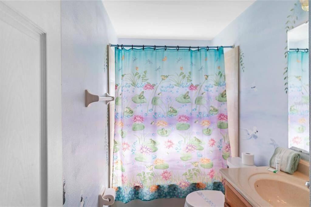 1589 Charming New 4bd In The Heart Of Kissimmee *