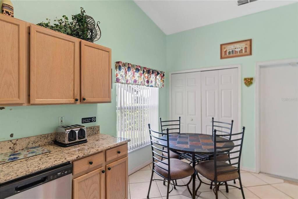 1589 Charming New 4bd In The Heart Of Kissimmee Holiday home *