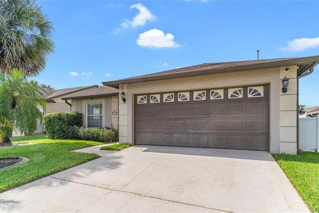 1589 Charming New 4bd In The Heart Of Kissimmee Holiday home *