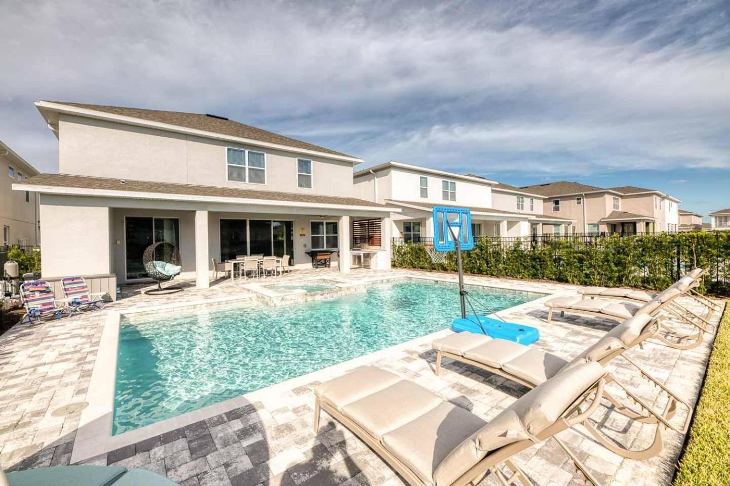 Holiday home Ec436 - Elegant Oasis With Theater At Encore Orlando