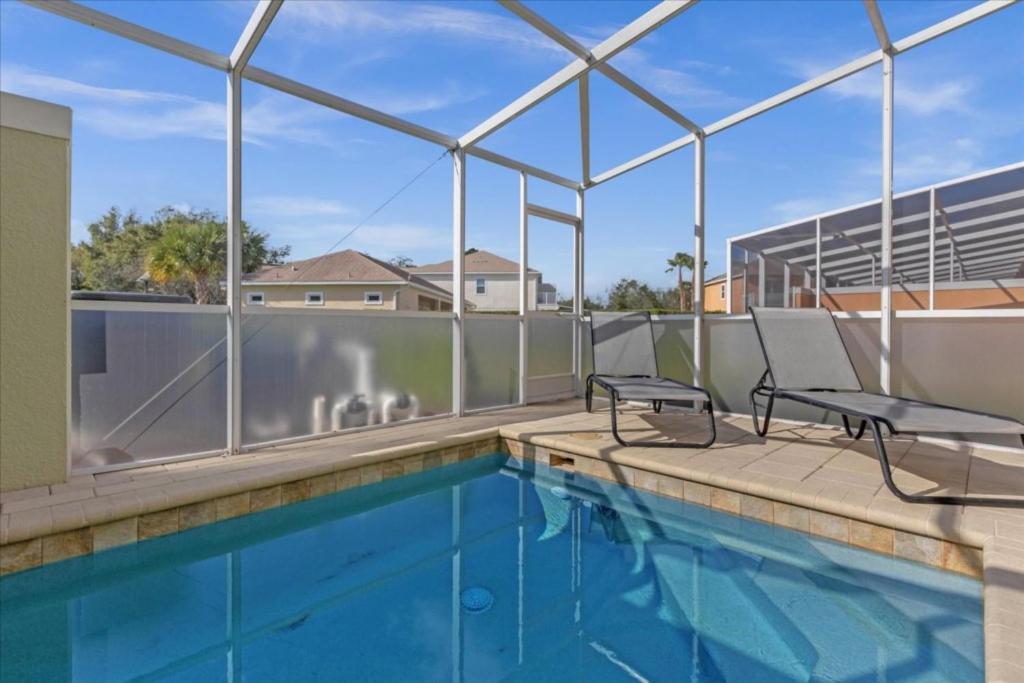 3 Bedrooms- 3 Bathrooms- The Retreat 1521 Rc