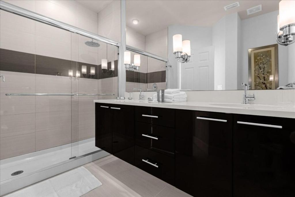 3 Bedrooms- 3 Bathrooms- The Retreat 1521 Rc * Orlando