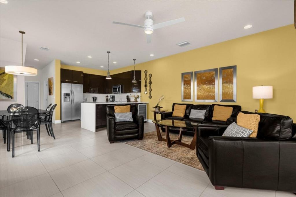 Holiday home 3 Bedrooms- 3 Bathrooms- The Retreat 1521 Rc *