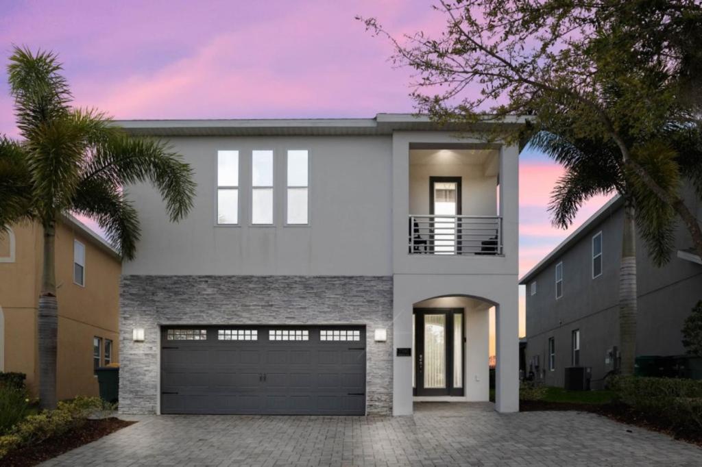 Holiday home 8 Bedroom- 7 Bathroom- Encore 7590ma