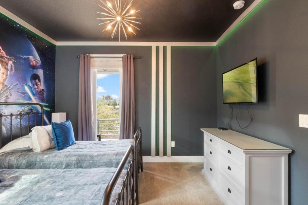 8 Bedroom- 7 Bathroom- Encore 7590ma Holiday home Orlando