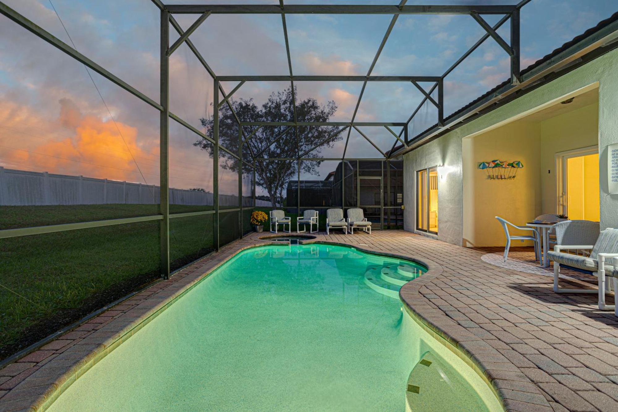 Dream - New 4br/3ba - 6 Miles From * Orlando