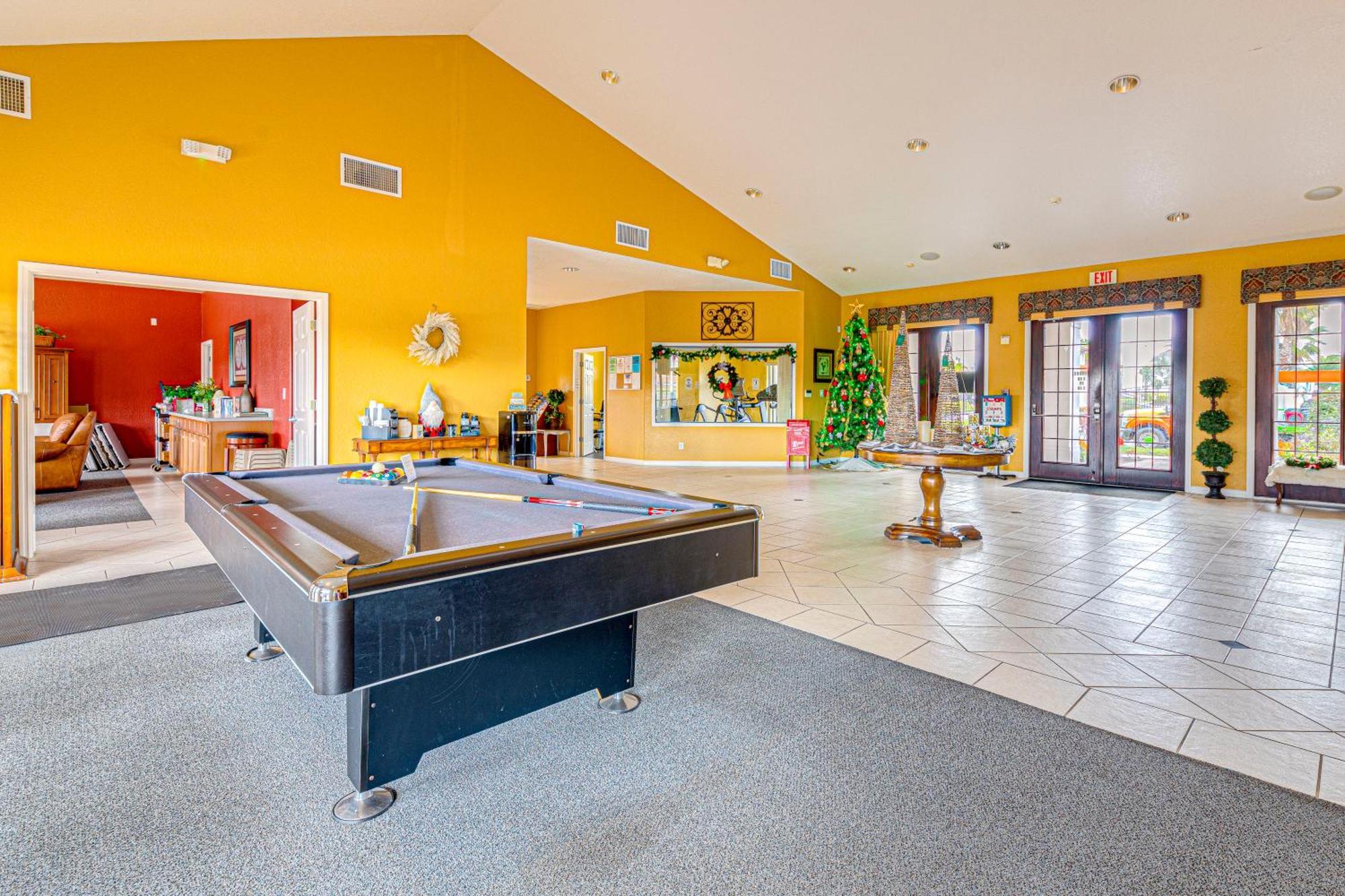 Dream - New 4br/3ba - 6 Miles From Orlando
