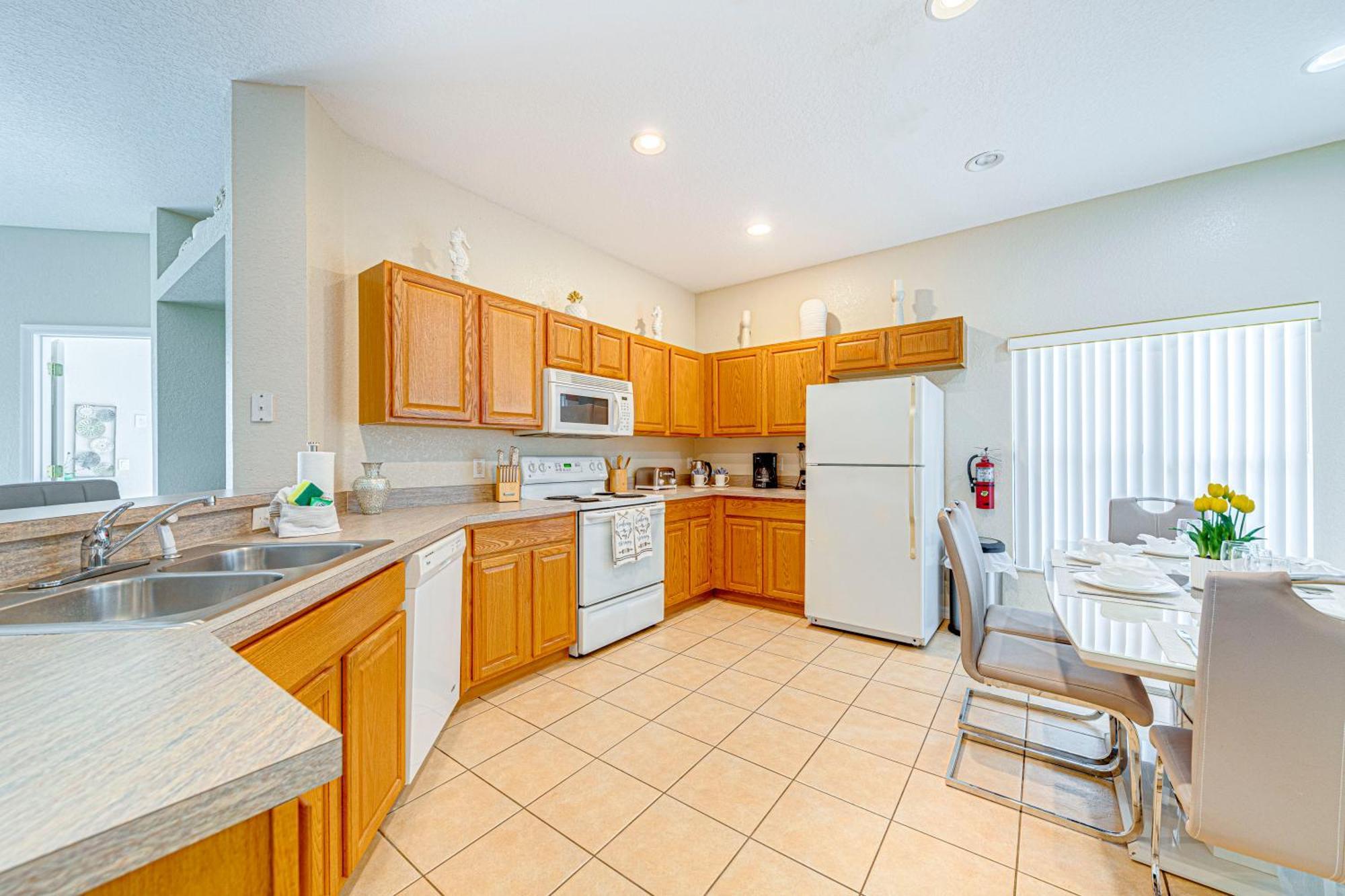 Villa Dream - New 4br/3ba - 6 Miles From Orlando