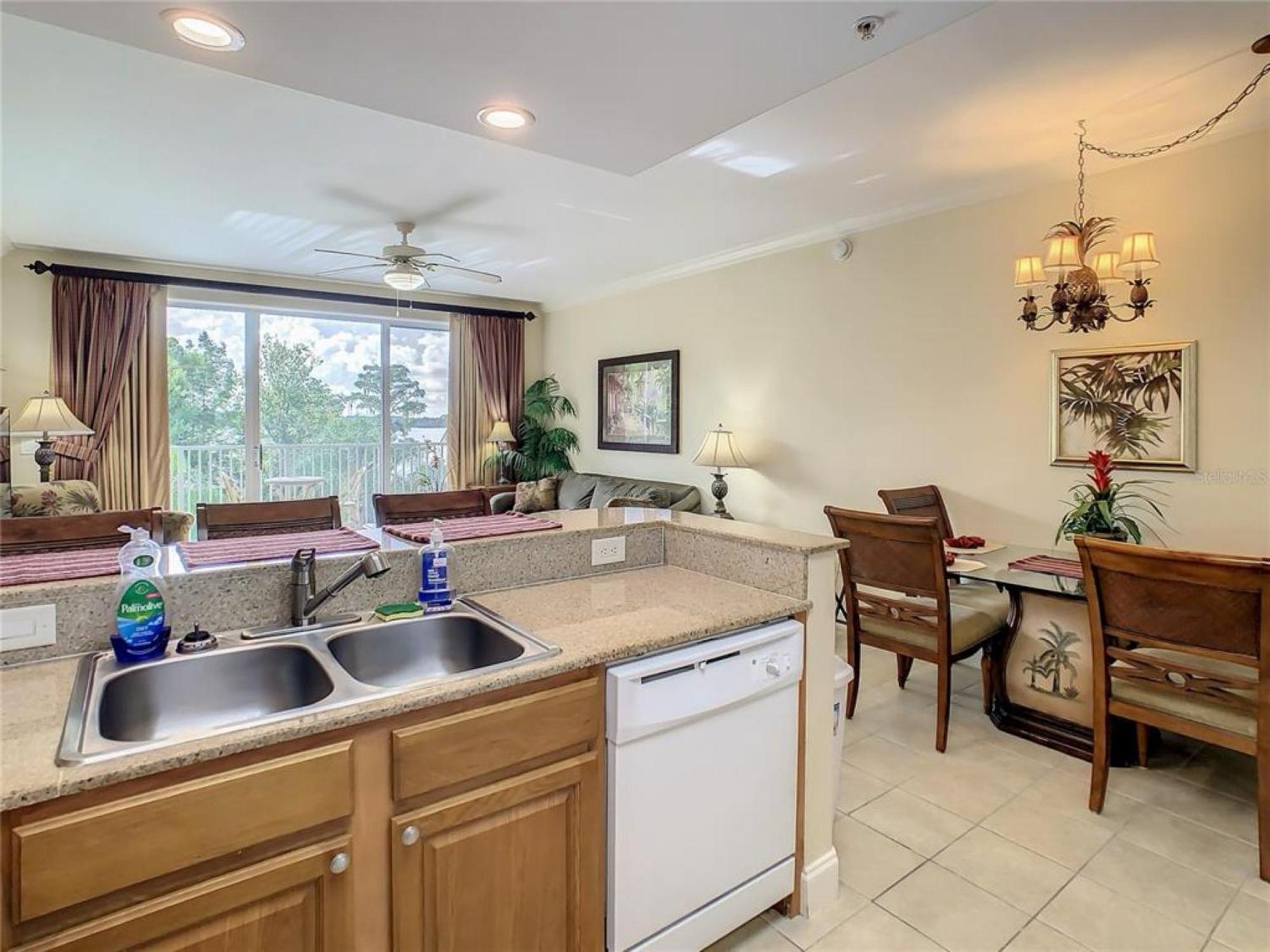Blue Heron Retreat: Proximity & Dining Convenience Orlando