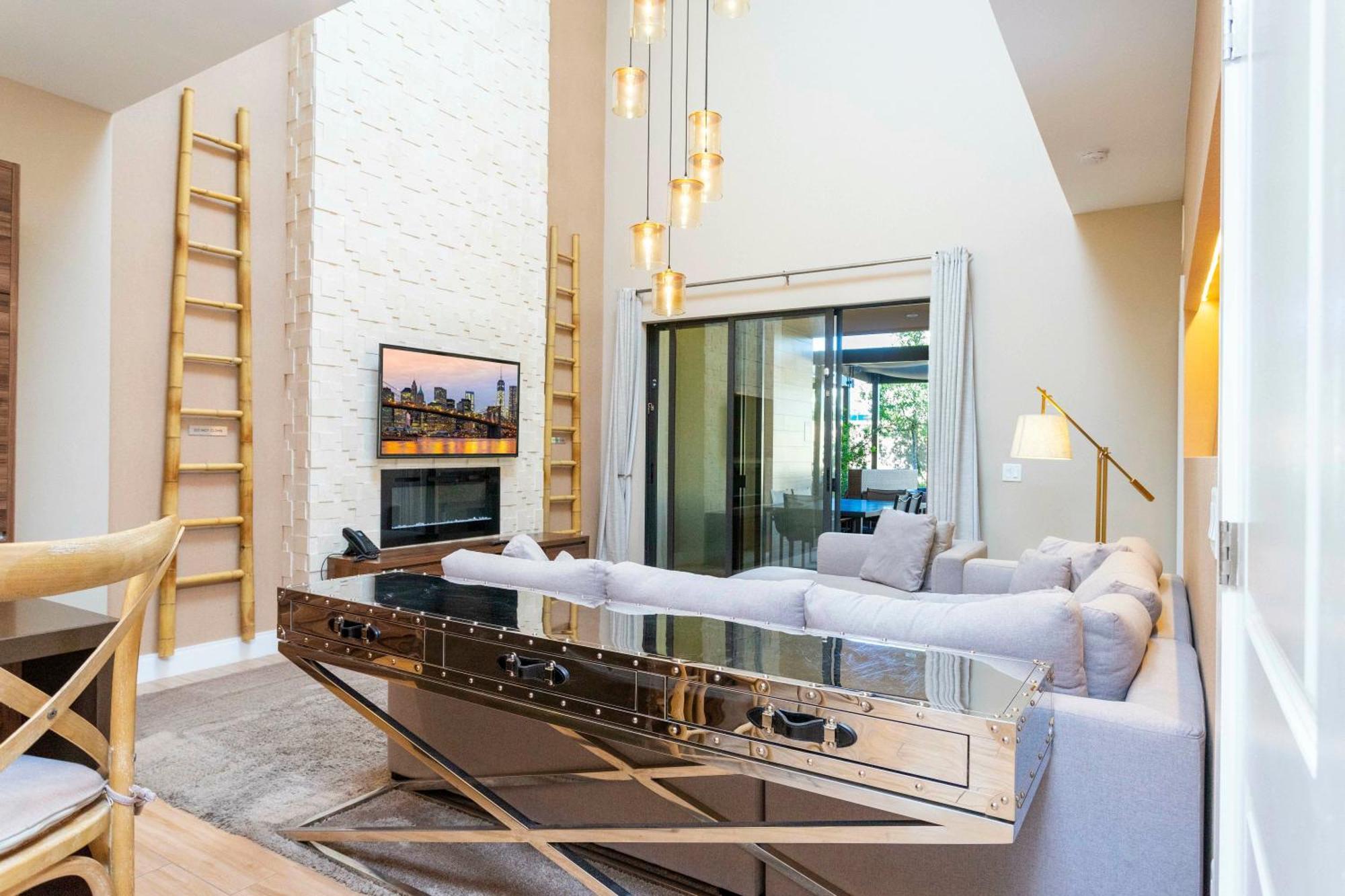 4 - 5 Min From - W Jacuzzi 7557 Holiday home Orlando