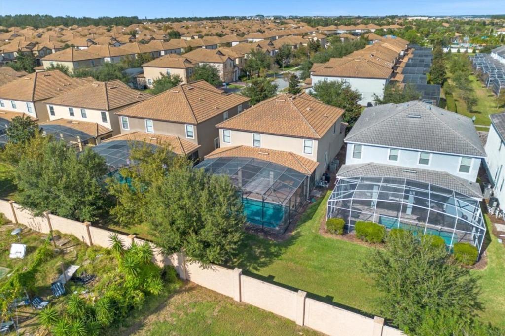 7 Bedrooms - 5 Bathrooms - Champions Gate 1532 Mv Orlando