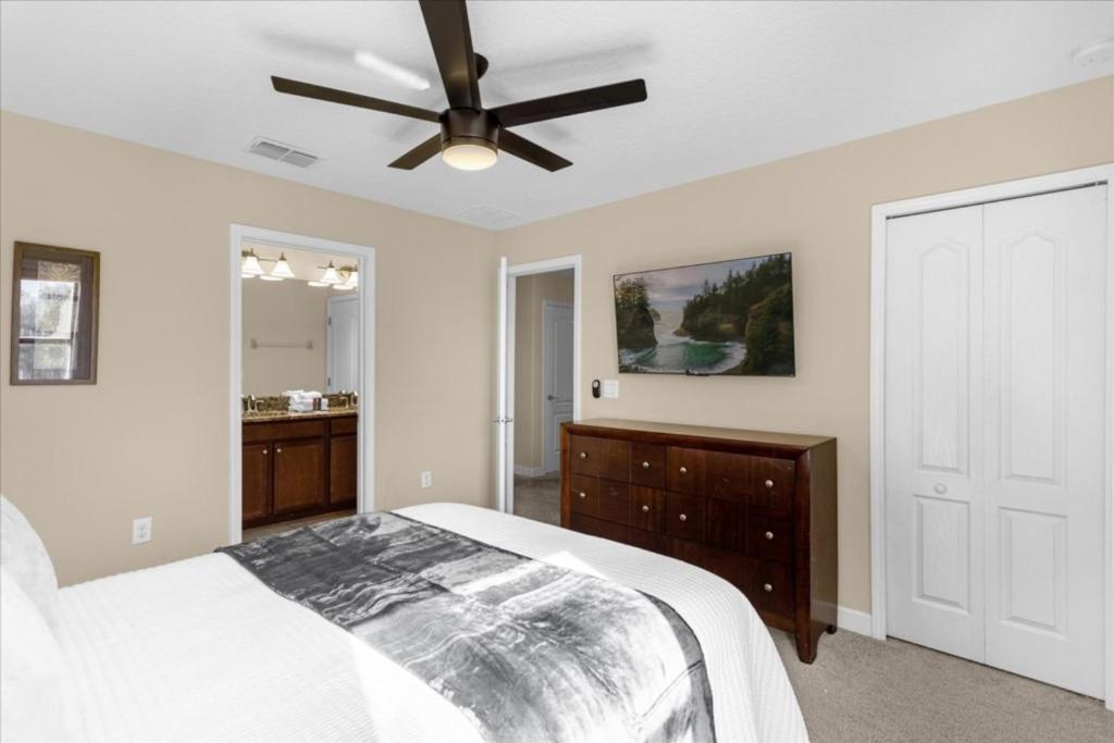 7 Bedrooms - 5 Bathrooms - Champions Gate 1532 Mv Holiday home