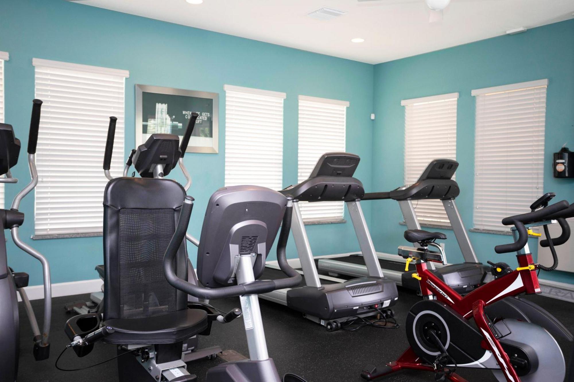 3br Townhouse Near Bbq Grill And Pool *