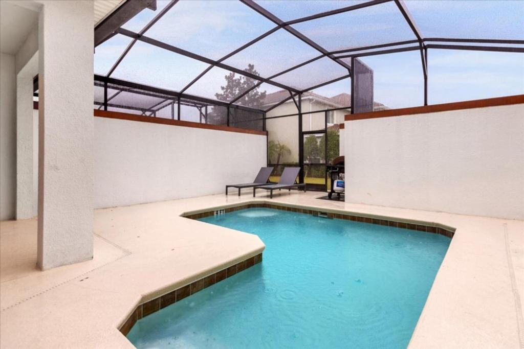 Holiday home 4 Bedrooms - 3 Bathrooms - Storey 3195 Pp *
