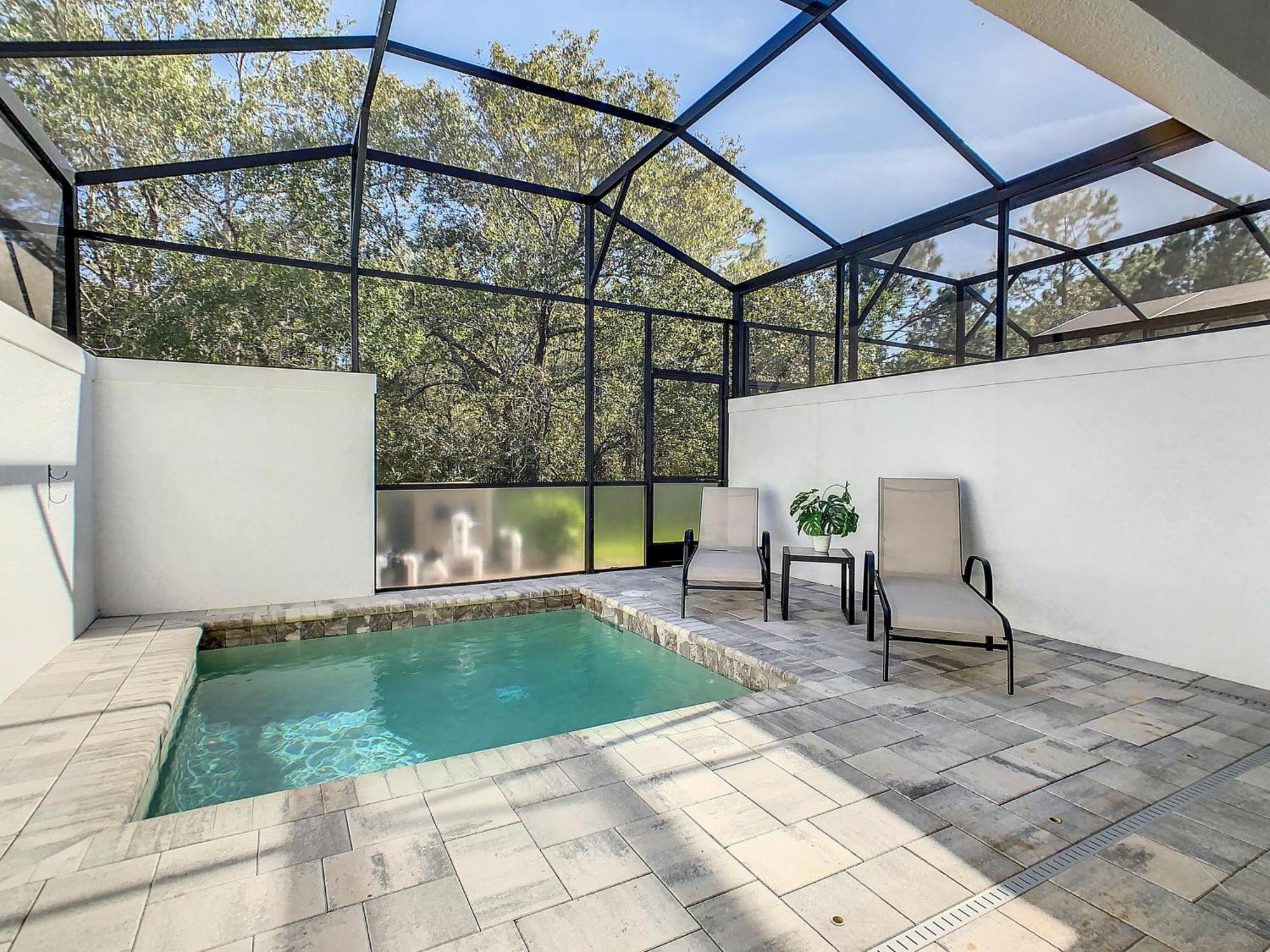 3 Bedrooms Pool Hidden Forest Amenities Apartment *