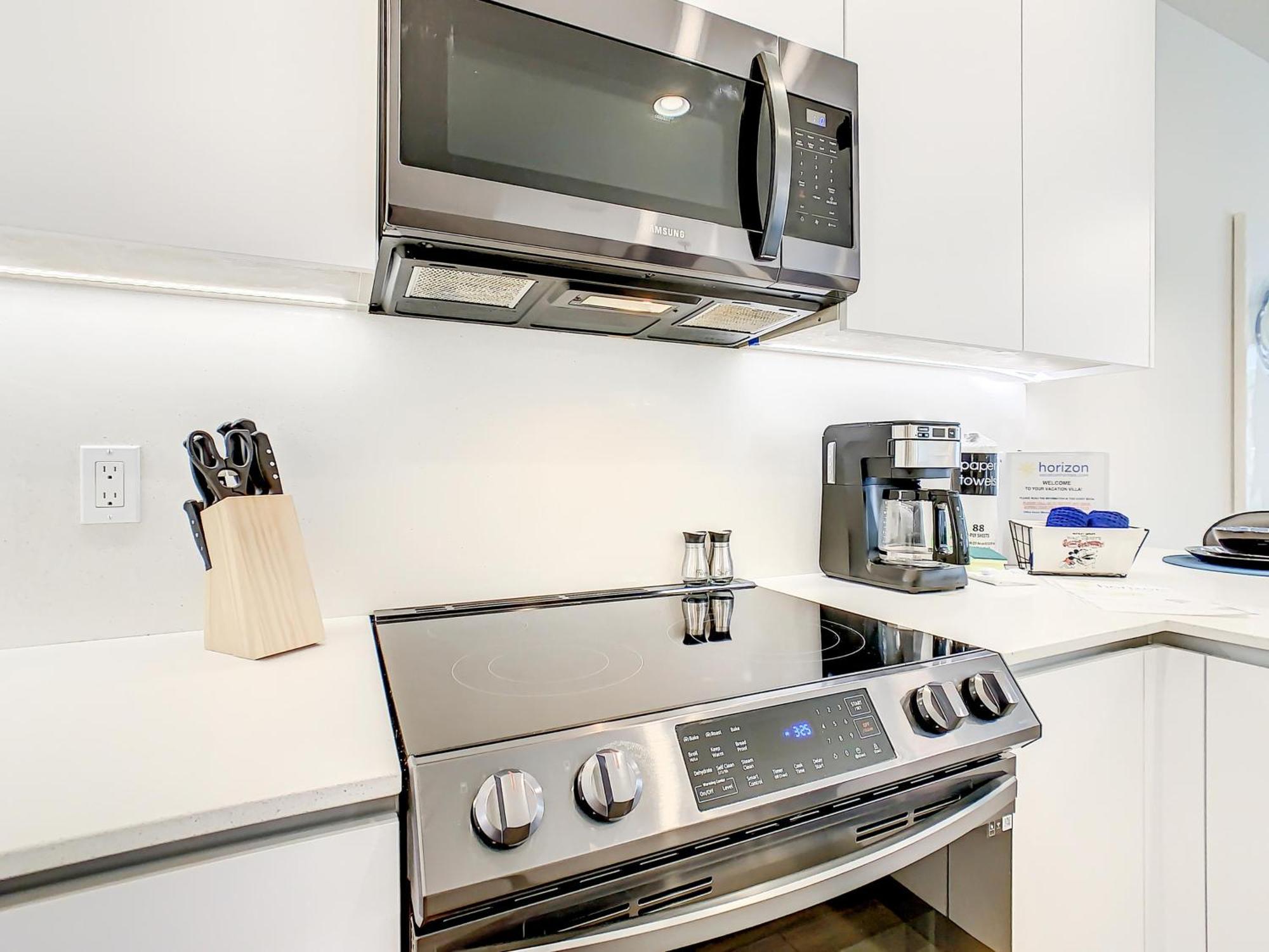 3 Bedrooms Pool Hidden Forest Amenities Orlando