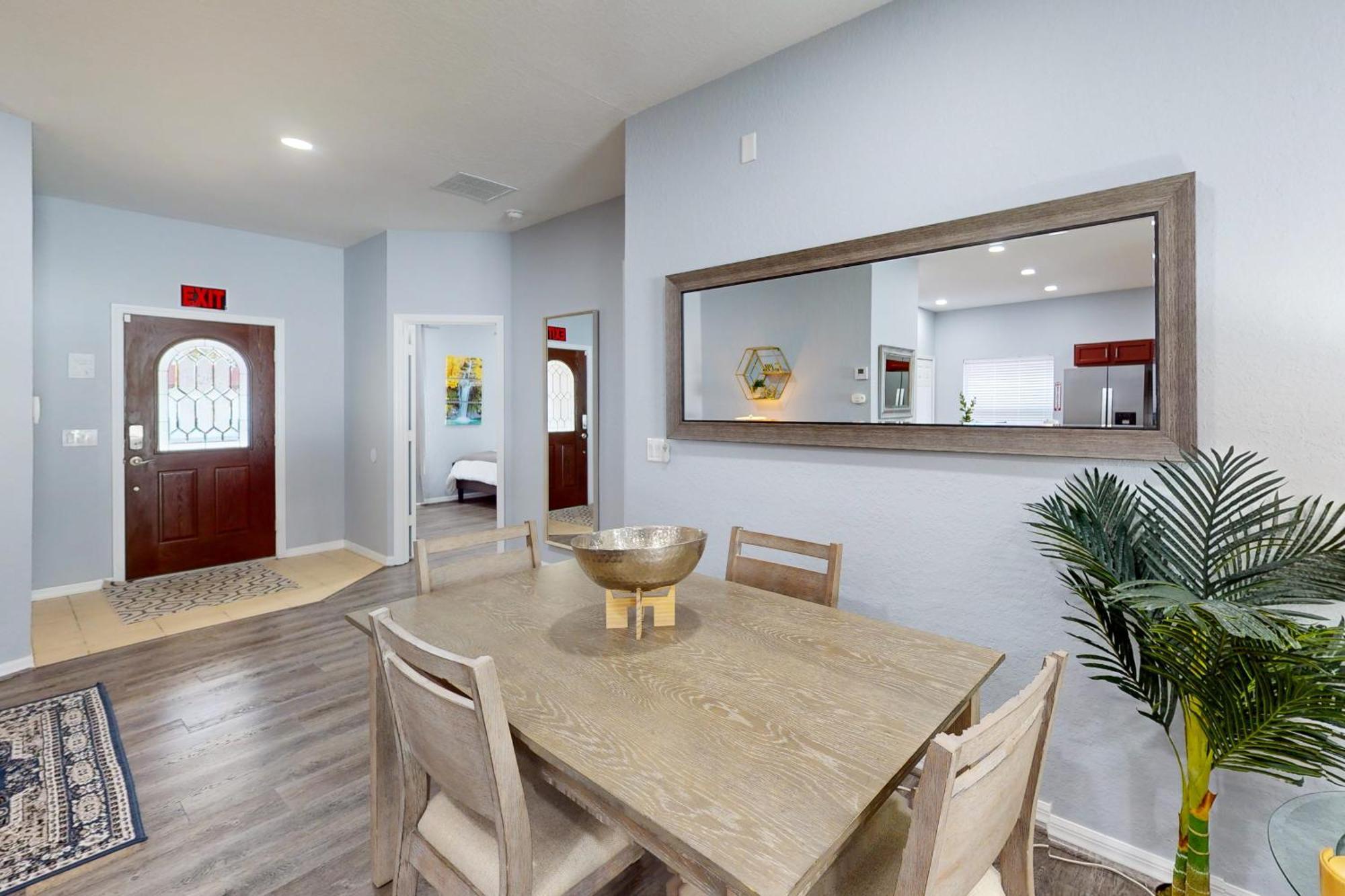 Sunshine Gem Holiday home