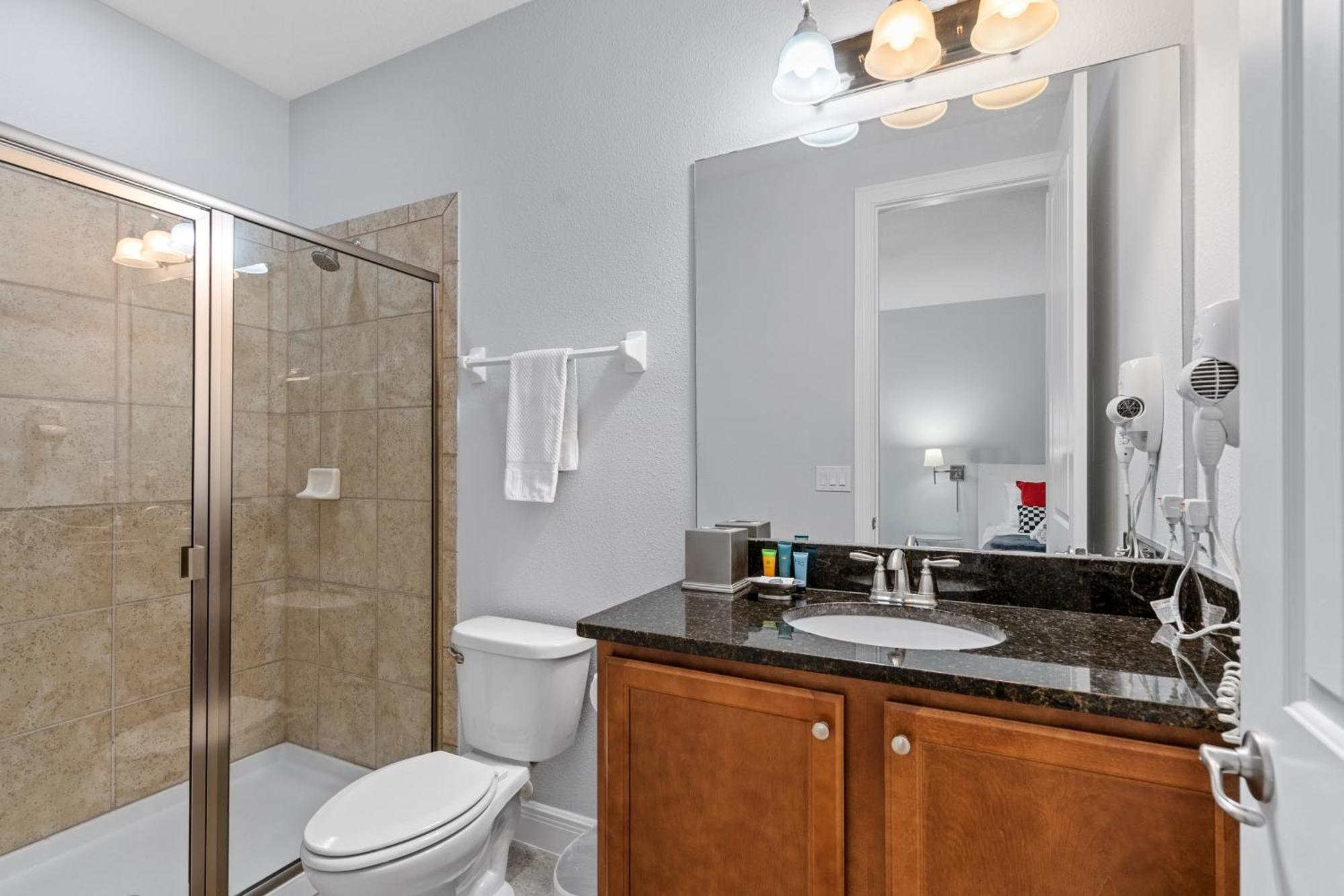 Encore 6 Bedroom Vacation With Pool 2301