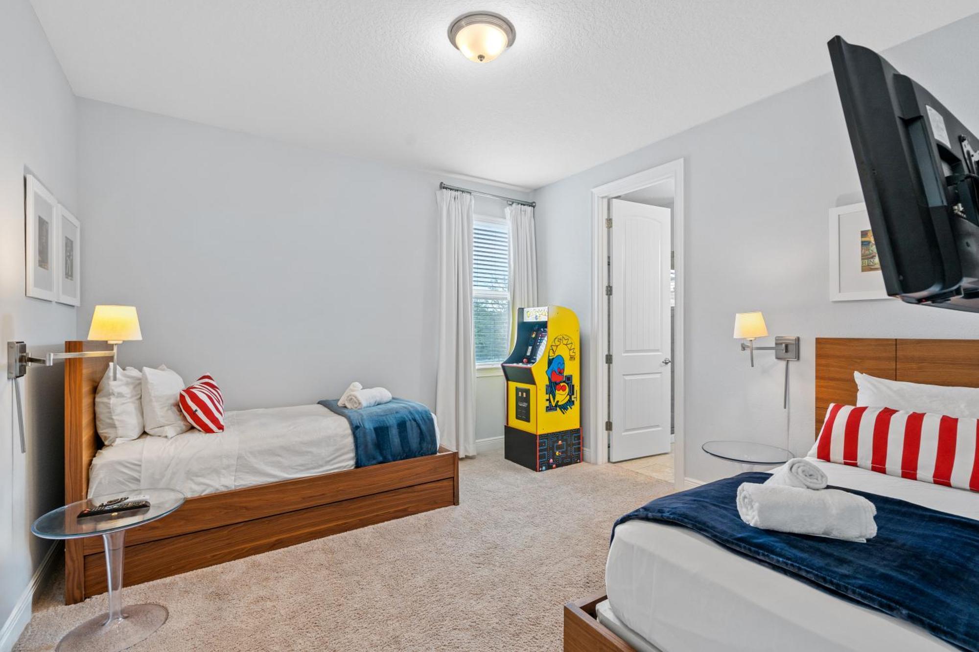 Encore 6 Bedroom Vacation With Pool 2301 * Orlando