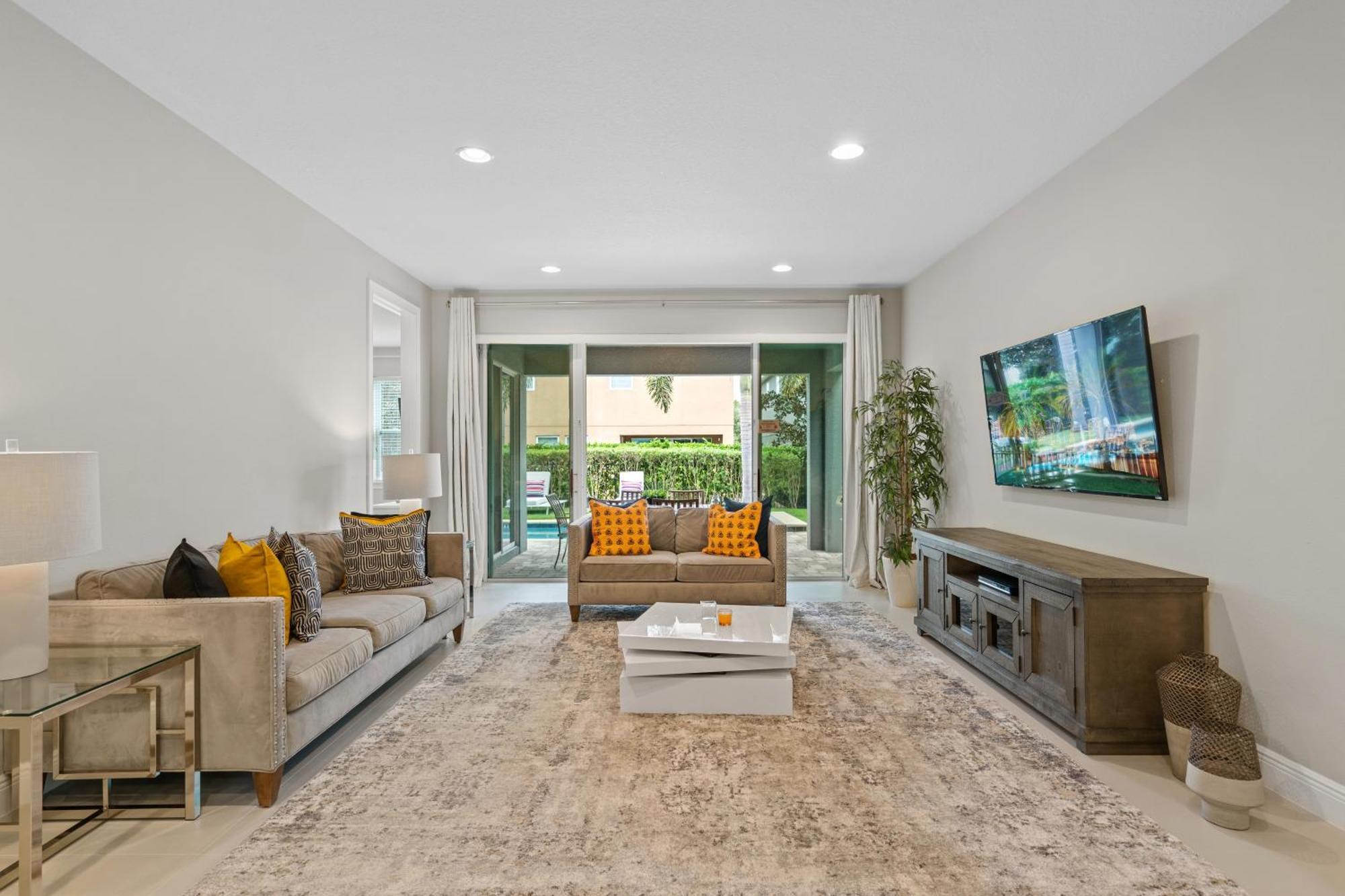 Encore 6 Bedroom Vacation With Pool 2301 * Orlando