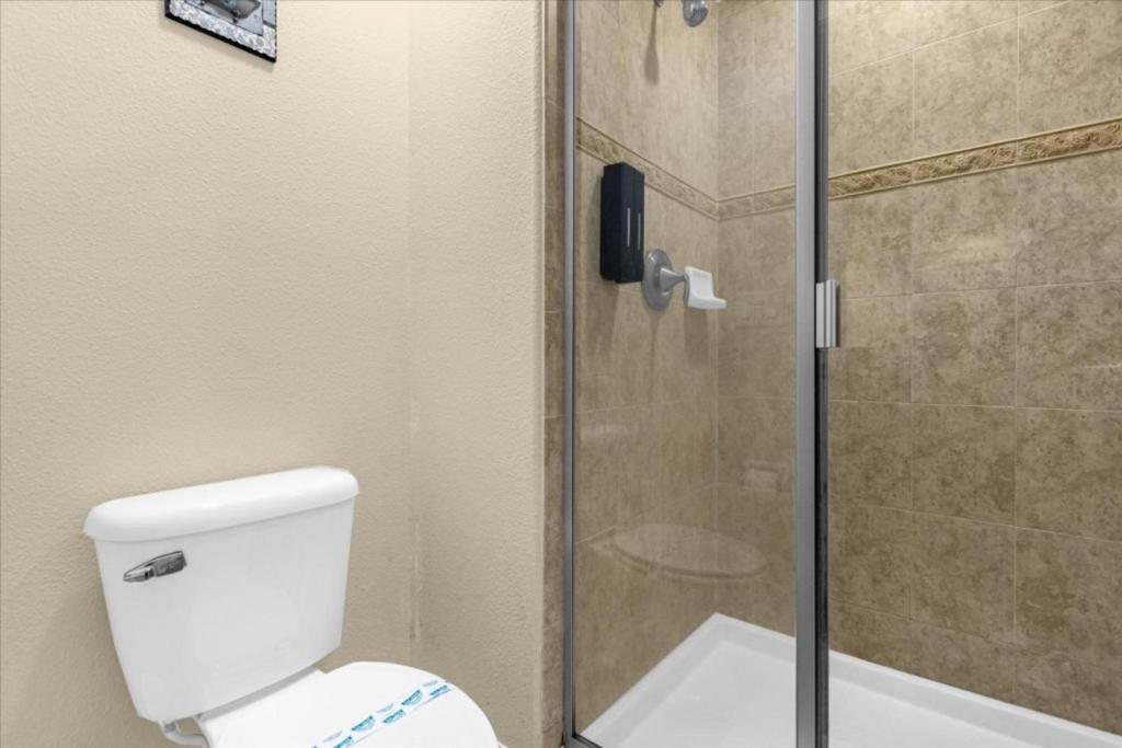 4 Bedrooms - 3 Bathrooms - Paradise Palms 8925 Bp Orlando