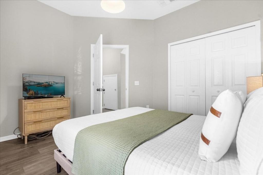 4 Bedrooms - 3 Bathrooms - Terra 4725 Vb *