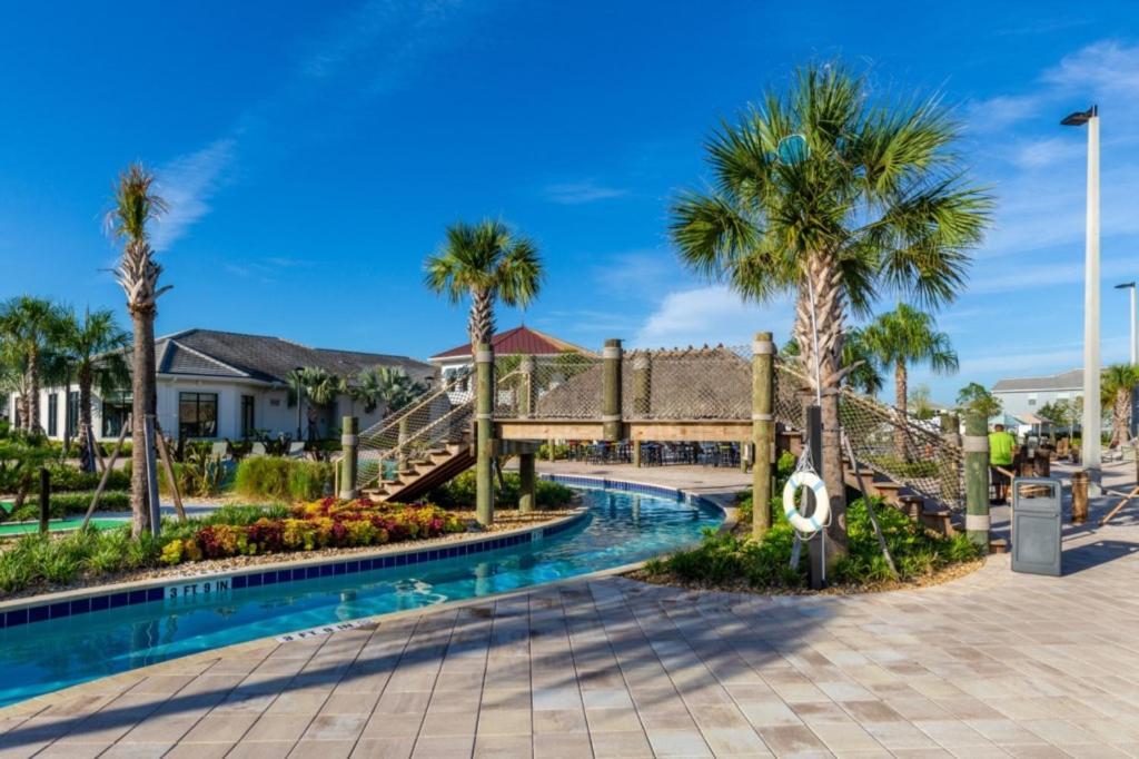 Holiday home 5 Bedrooms - 4 Bathrooms - Storey 4814 Rc
