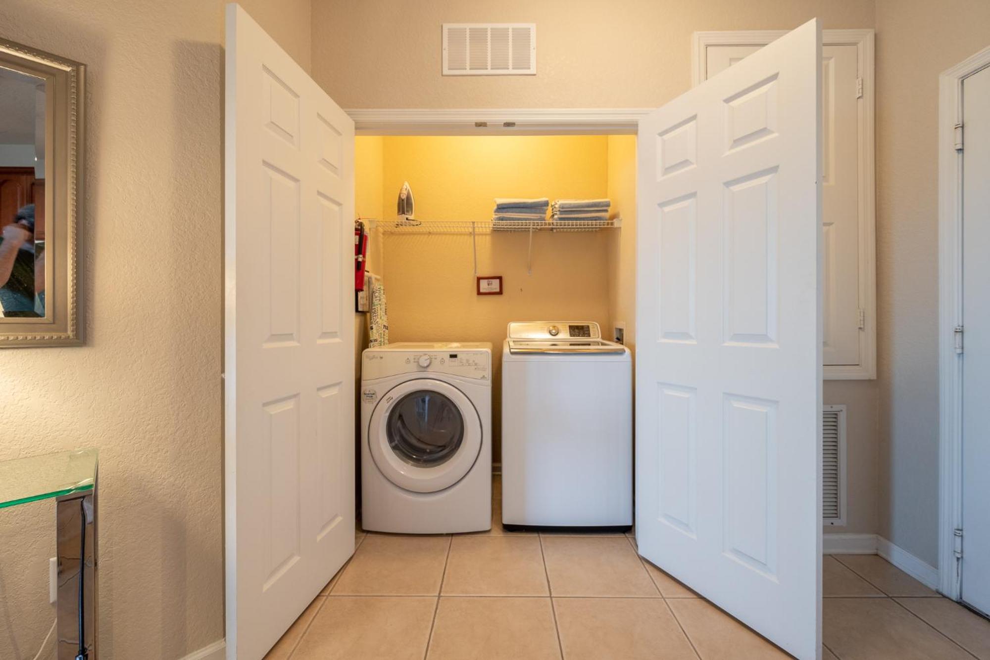 Fantastic Vista Cay Luxury Executive Near Theme Parks And Walk To Convention Center Holiday home