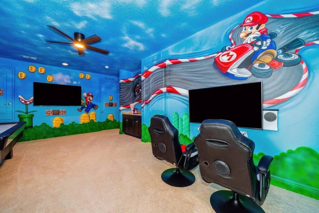 Holiday home 8br Mansion: Packed With Fun And Comfort For