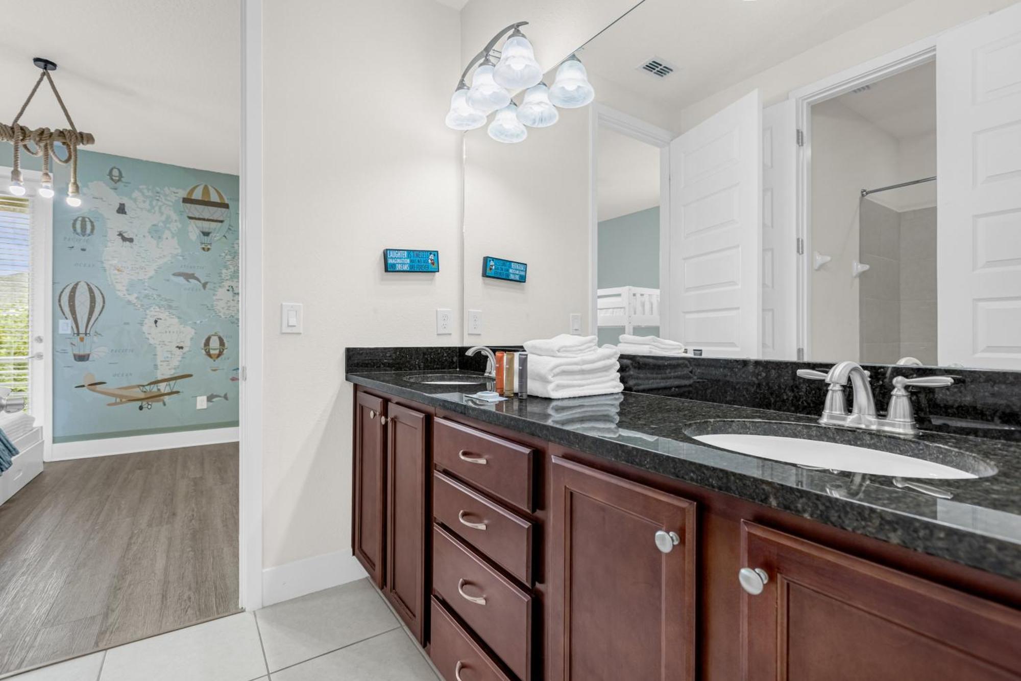 8 Bedrooms - 7 Bathrooms - Encore 7502 Ma Orlando