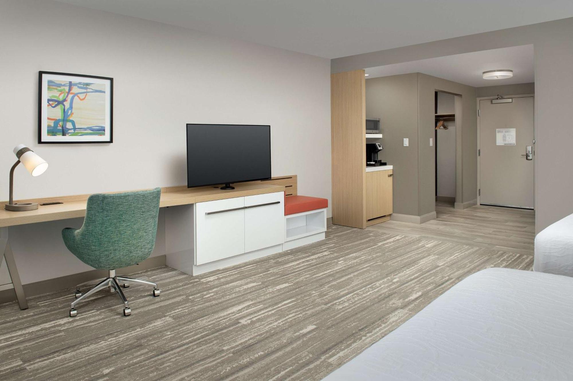 Hilton Garden Downtown Hotel 3*