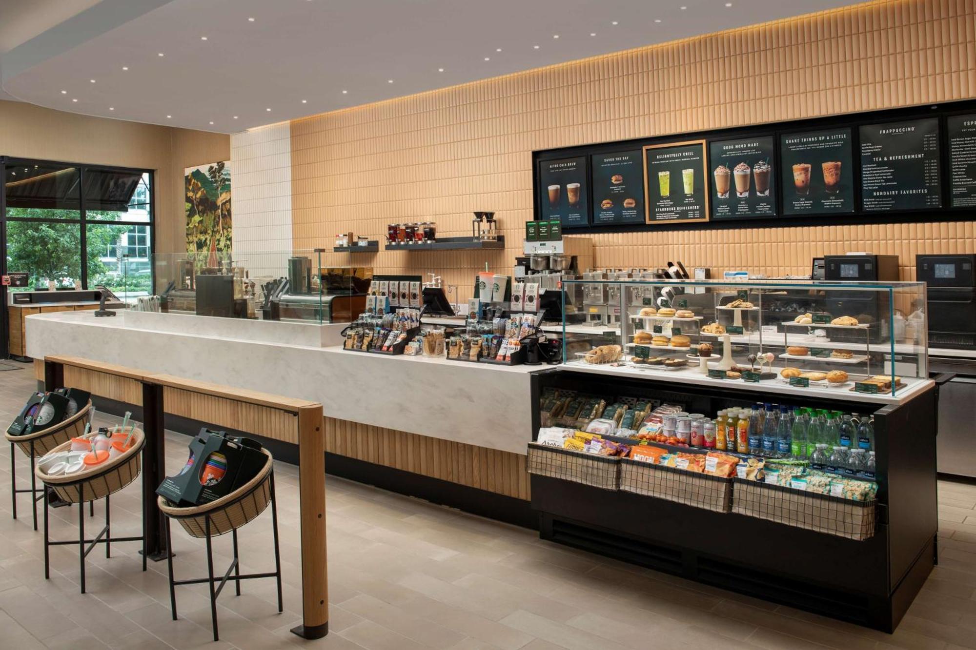 Hilton Garden Downtown Hotel 3*