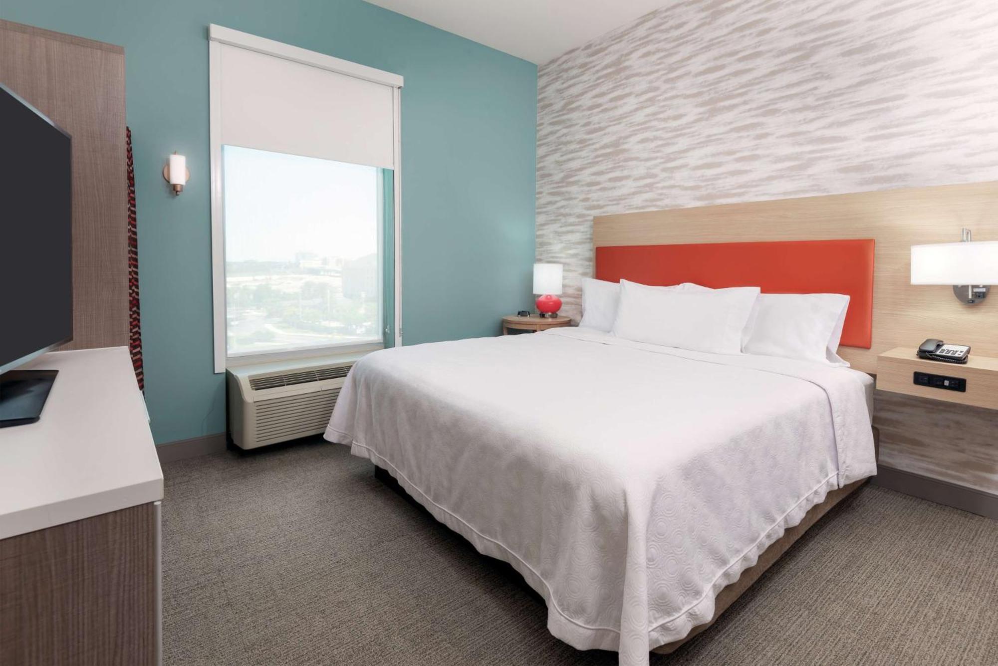 Home2 By Hilton Near Universal Hotel Orlando