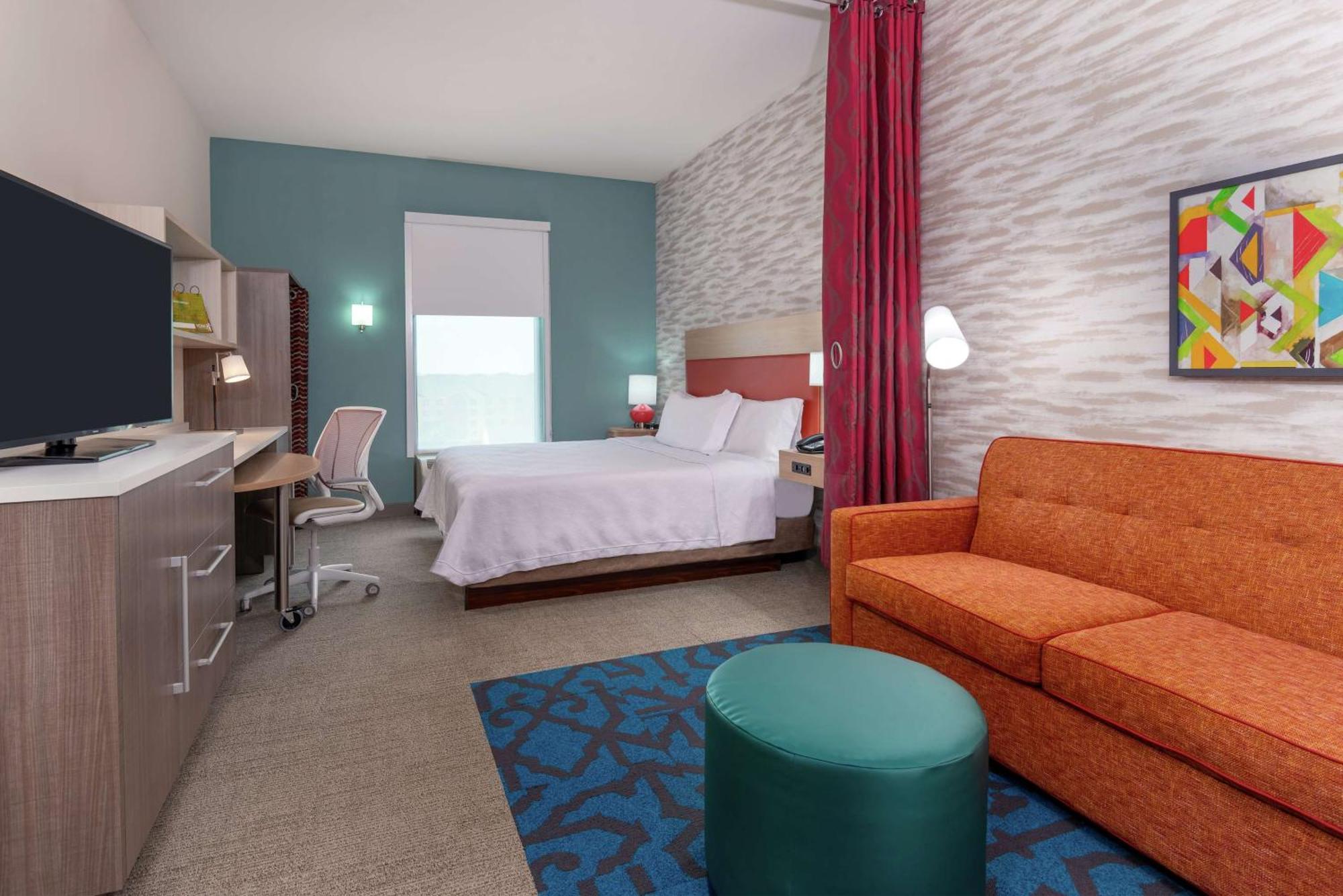 Hotel Home2 By Hilton Near Universal
