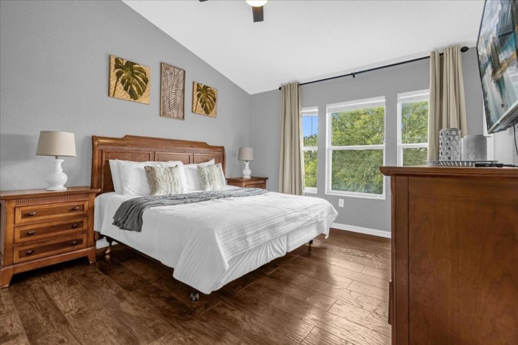 3 Bedrooms - 3 Bathrooms - Windsor Hills 7658 Kc Holiday home