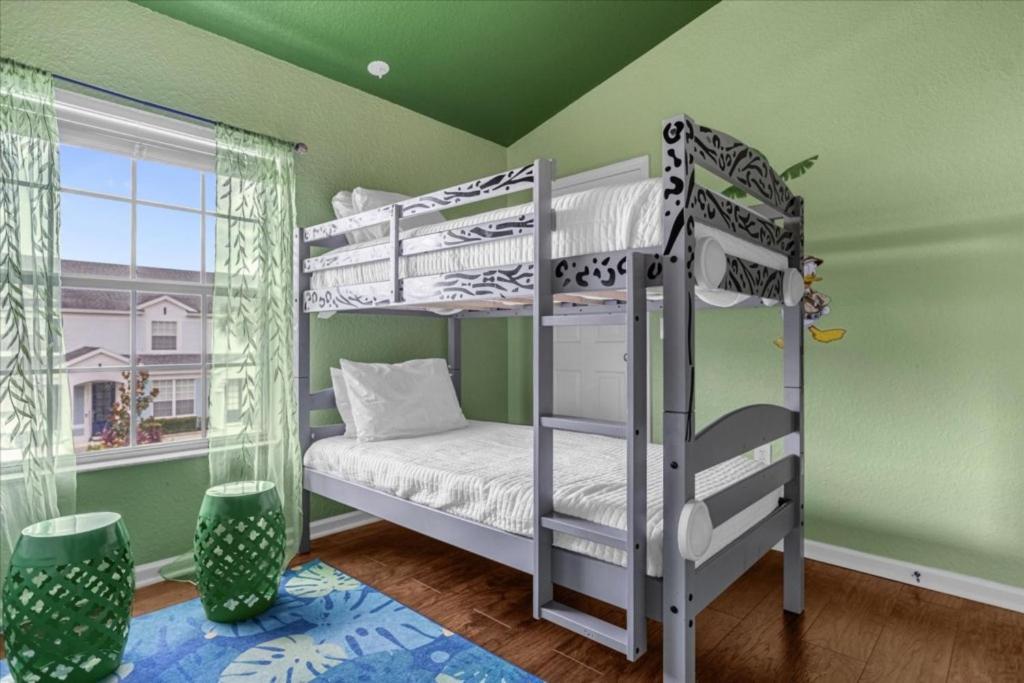 3 Bedrooms - 3 Bathrooms - Windsor Hills 7658 Kc Holiday home