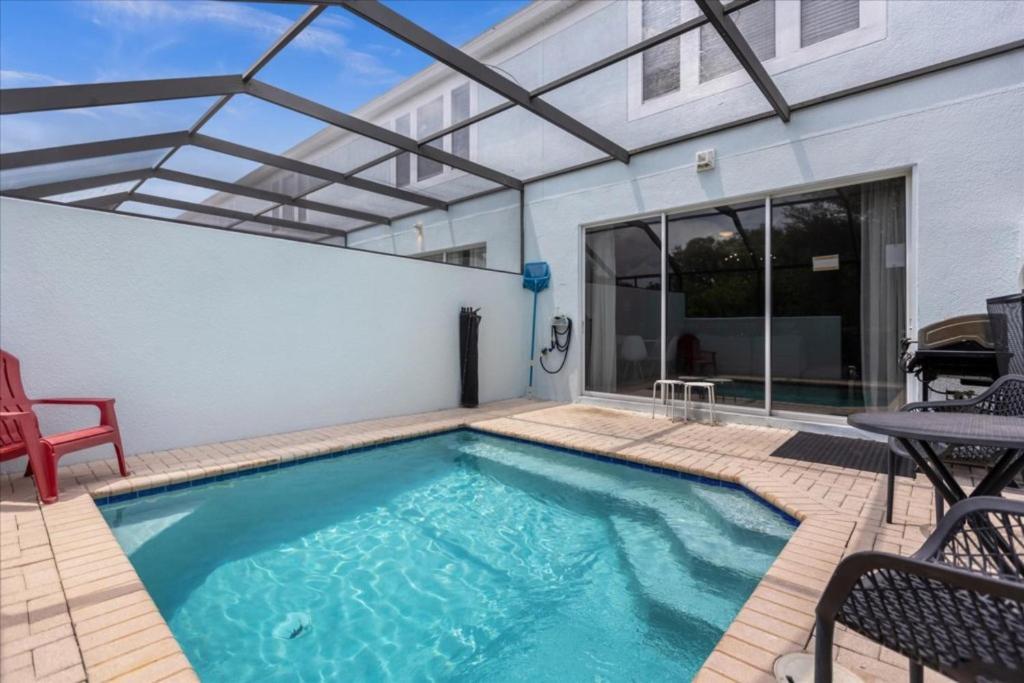 Holiday home 3 Bedrooms - 3 Bathrooms - Windsor Hills 7658 Kc *