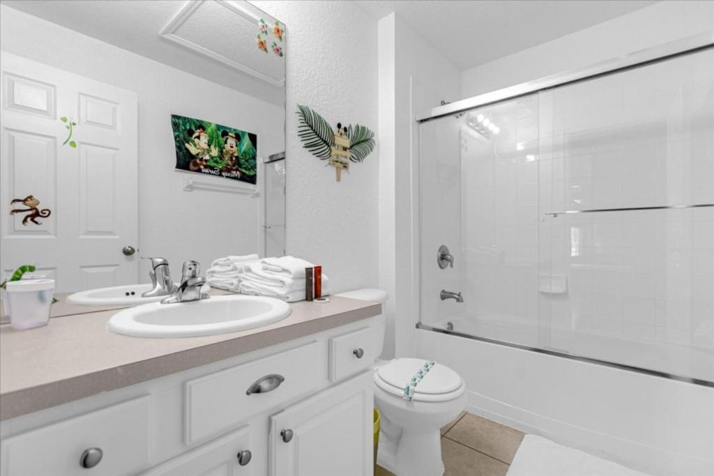 3 Bedrooms - 3 Bathrooms - Windsor Hills 7658 Kc