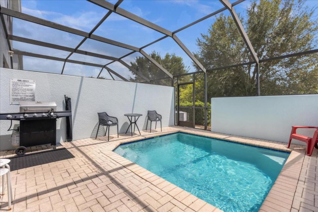 Holiday home 3 Bedrooms - 3 Bathrooms - Windsor Hills 7658 Kc *