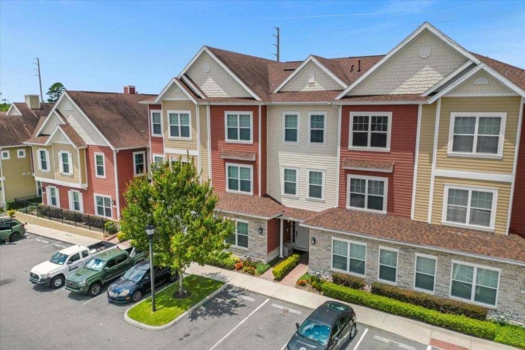 6 Bedrooms - 7 Bathrooms - Summerville 2626 Ss Orlando