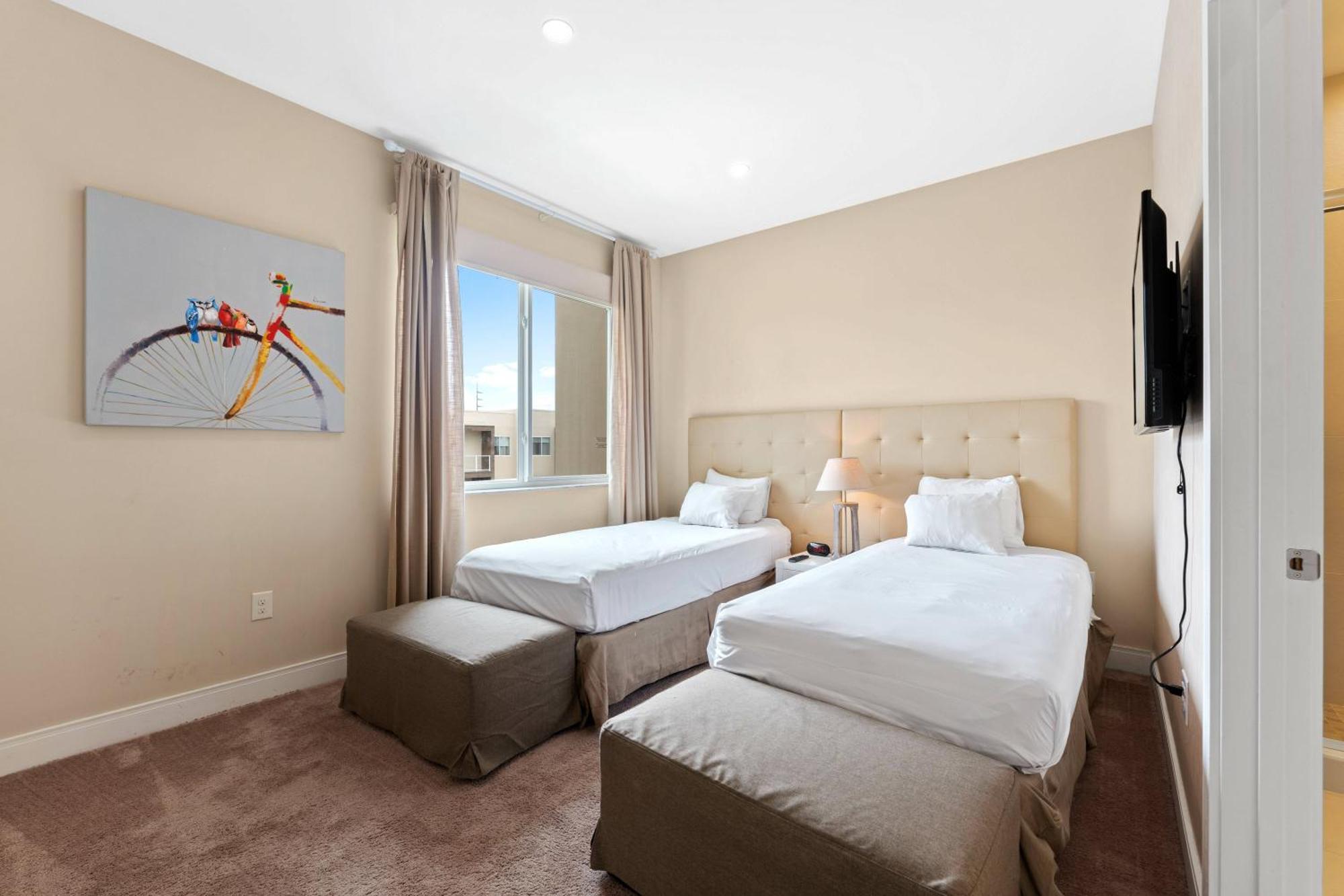 3212 Magic Village 8 Guests Lakefront 8 Min Orlando