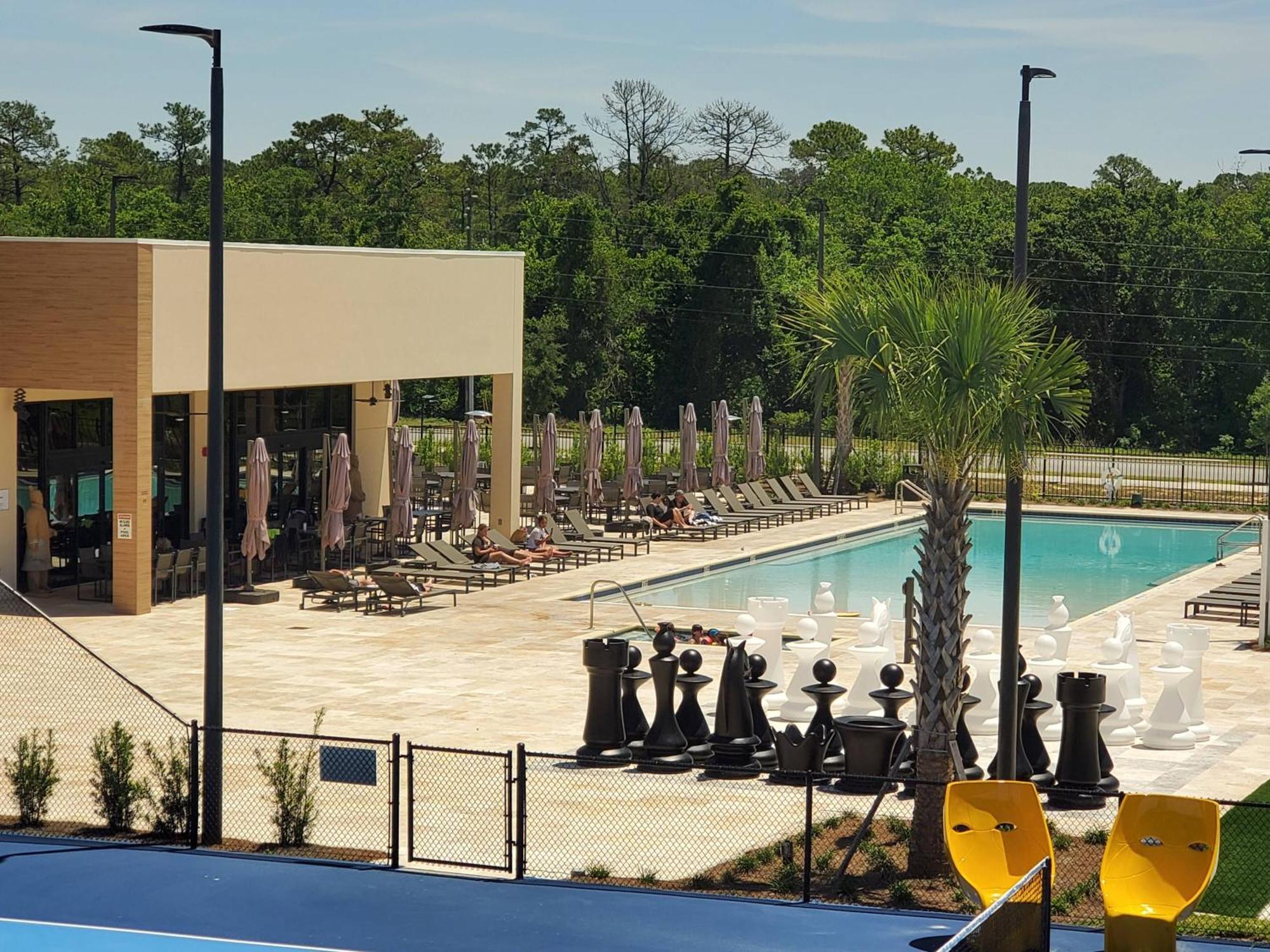 7562 Magic Village 8guests 4suites 8 Min