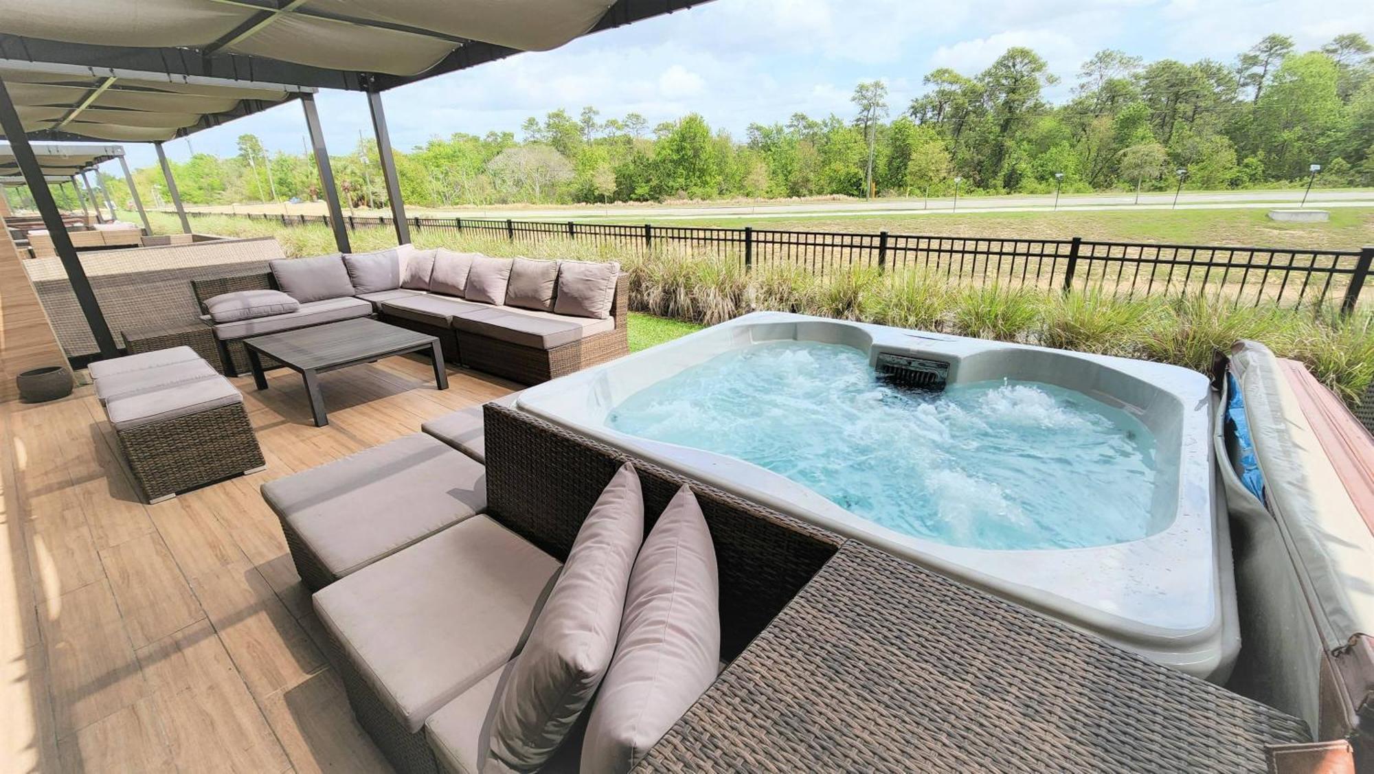 3053 Magic Village 3 Jacuzzi Bbq 6min Holiday home Orlando