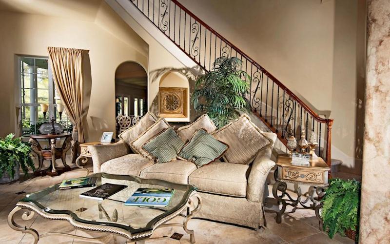 Apartment Lakeside Villa: Opulent 8br Paradise In St. Georges Manor, Formosa Gardens, Fl