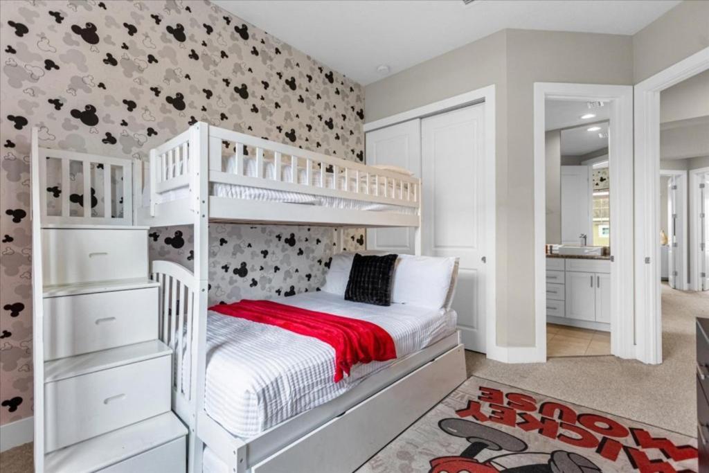 5 Bedrooms-6 Bathrooms-summerville Resort2668 Ss Holiday home