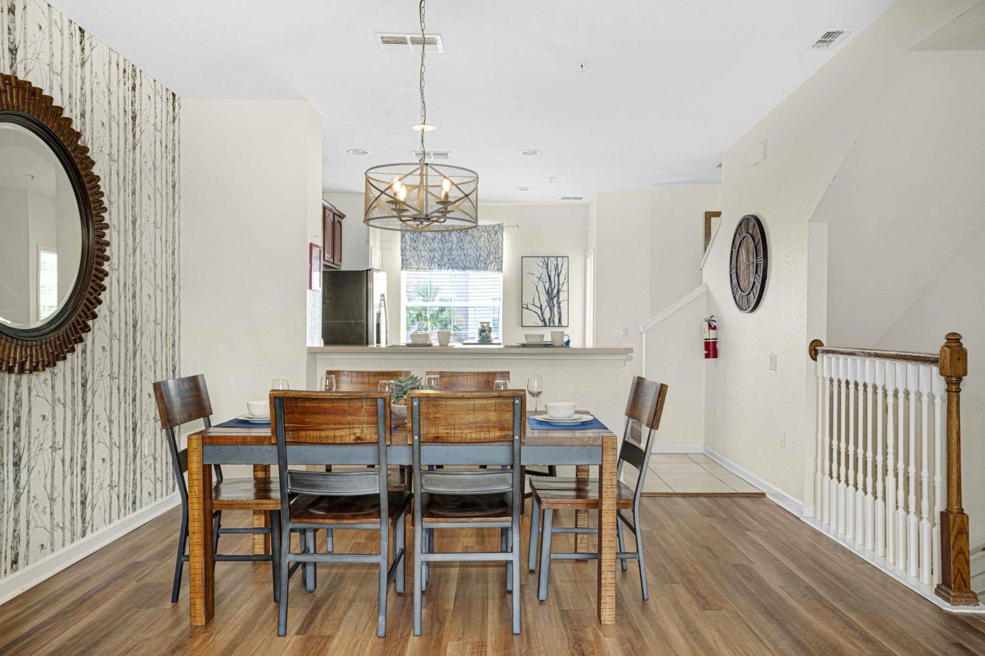Spacious Townhome Wpatio Garage Sleeps10 Orlando